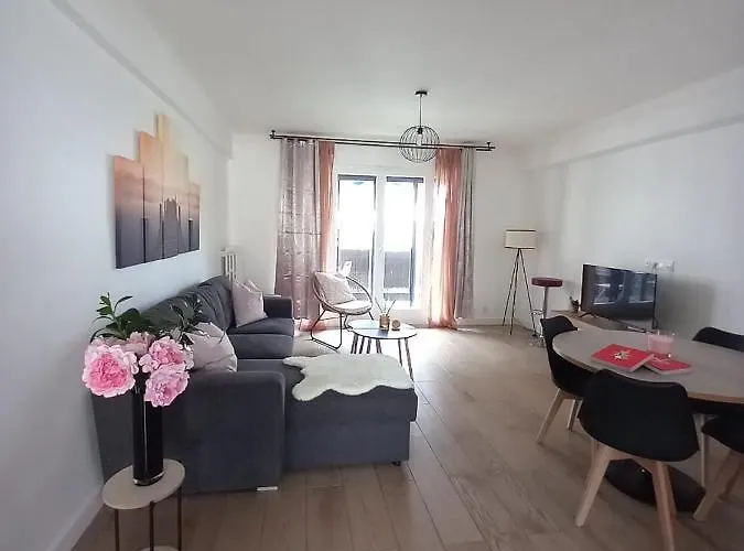 Apartament Cozy Center Of *